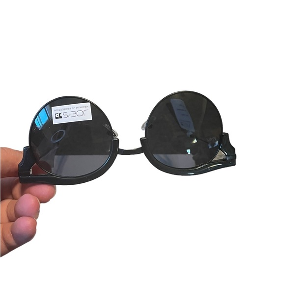 Joes Jeans Round Cat Eye Sunglasses, Black Metallic, NWT, Retail $98 - Picture 2 of 4